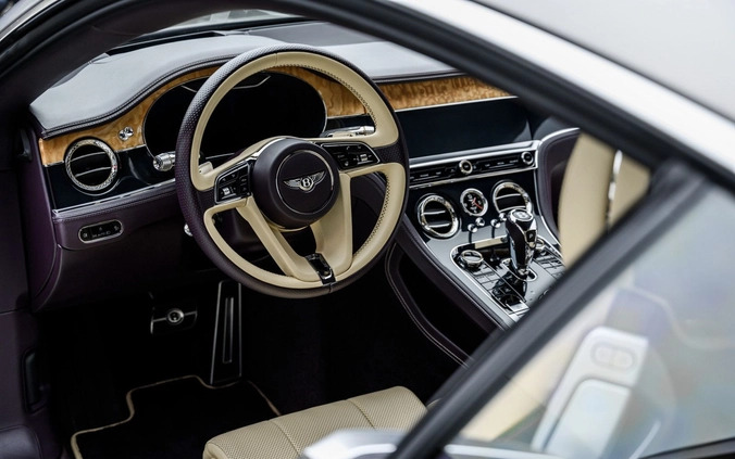 Bentley Continental GT cena 999000 przebieg: 60390, rok produkcji 2018 z Wołomin małe 254